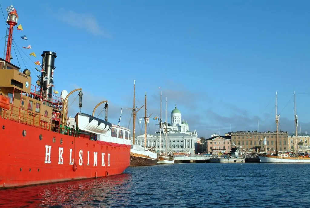 Sweethome Studio 48 City Center Аlbertinkatu Helsinki Finland
